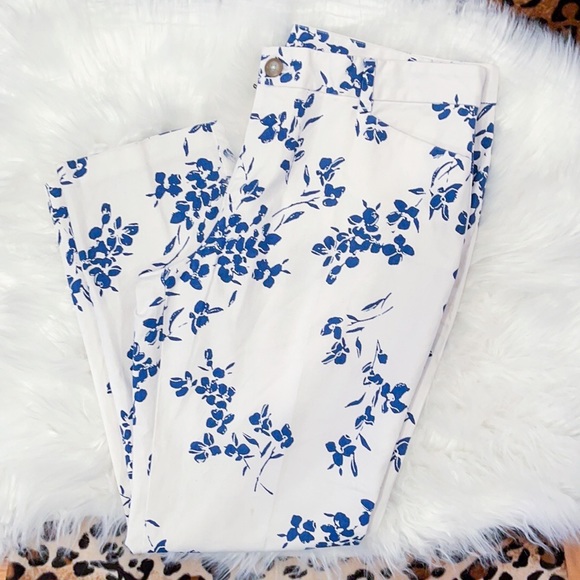 GAP Pants - [Gap] slim city floral khakis